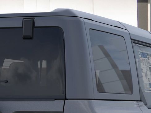 New 2025 Ford Bronco 4-Door image 47