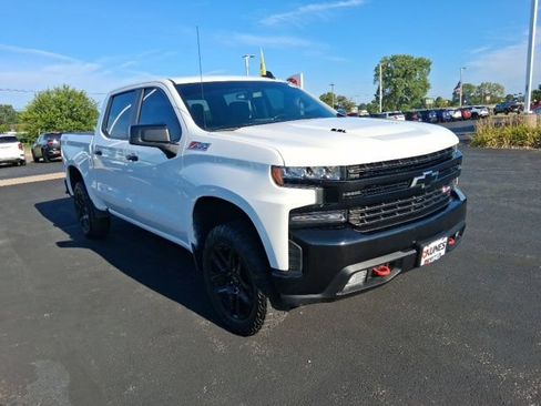 Used 2021 Chevrolet Silverado 1500 LT Trail Boss w/ Bed Protection Package AWD/4WD image 6