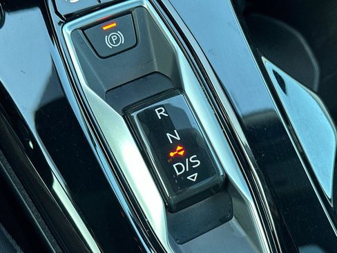 Used 2025 Audi Q5 Premium Plus w/ Premium Plus image 22