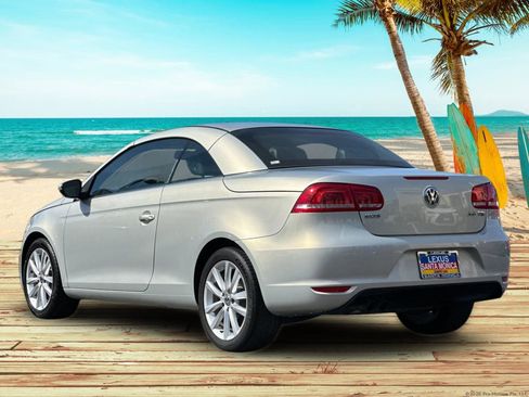 Used 2012 Volkswagen Eos Komfort FWD image 4