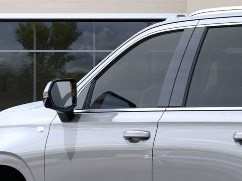 New 2026 Cadillac Escalade Luxury image 13