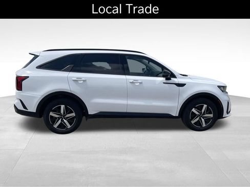 Used 2021 Kia Sorento S FWD image 7