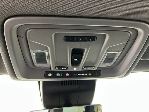 Used 2023 Chevrolet Silverado 1500 LTZ AWD/4WD image 24