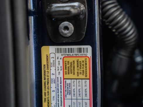 Certified 2024 Ford F150 Lariat w/ Equipment Group 502A High image 48