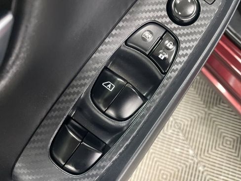 Used 2022 Nissan Sentra SV image 17