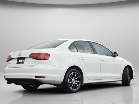 Used 2017 Volkswagen Jetta S w/ Jetta S Cold Weather Package image 20