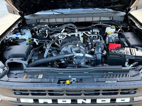 New 2025 Ford Bronco Big Bend w/ Black Diamond Package image 12