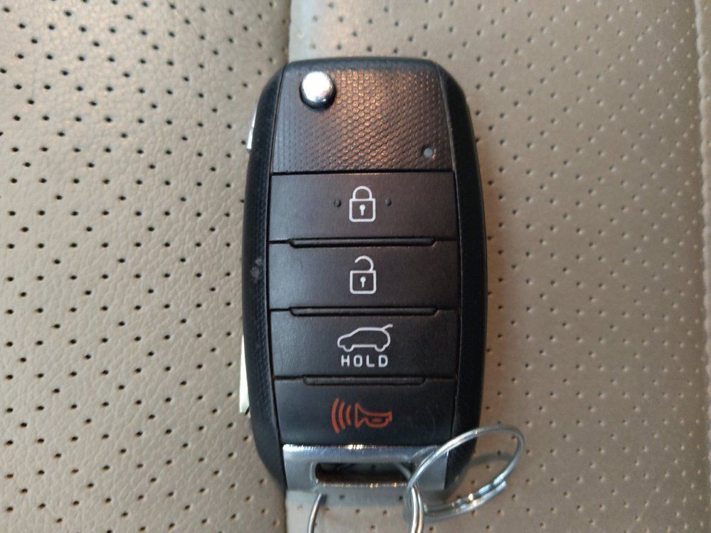 Used 2016 Kia Sorento EX FWD image 32