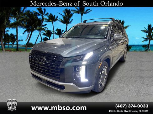 Used 2022 Genesis GV70 3.5T Sport w/ Sport Prestige Package AWD/4WD image 18