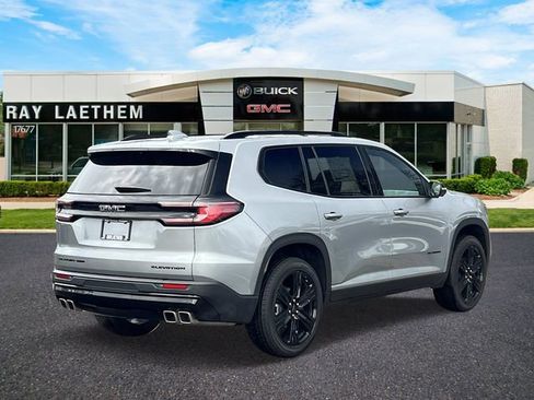 Used 2026 GMC Acadia Elevation w/ Black Edition image 5