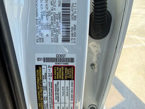 Used 2021 Toyota Tundra SR5 w/ TRD Off-Road Package image 10