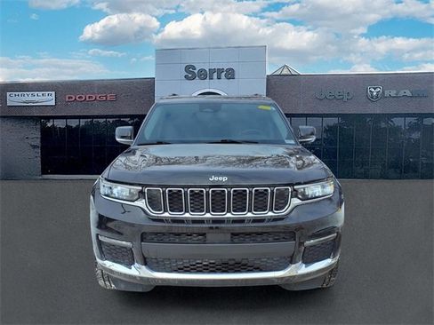 Used 2021 Jeep Grand Cherokee L Limited image 2
