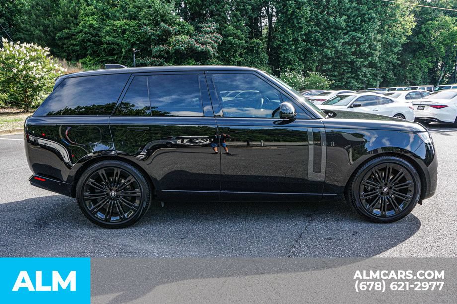 Used 2023 Land Rover Range Rover SE AWD/4WD image 8