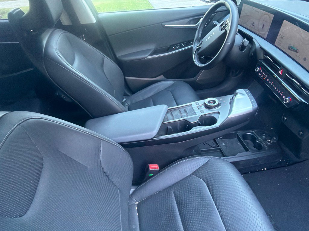 Used 2023 Kia EV6 Wind RWD image 14