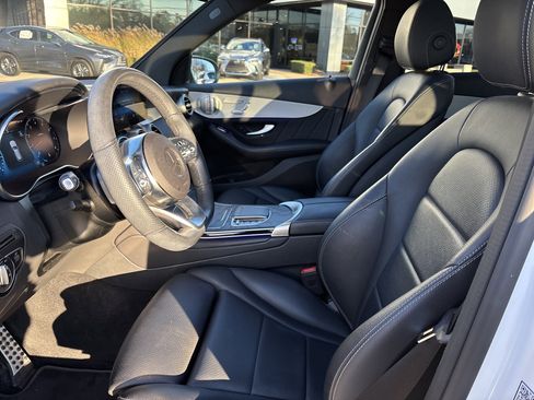 Used 2021 Mercedes-Benz GLC 300 image 15