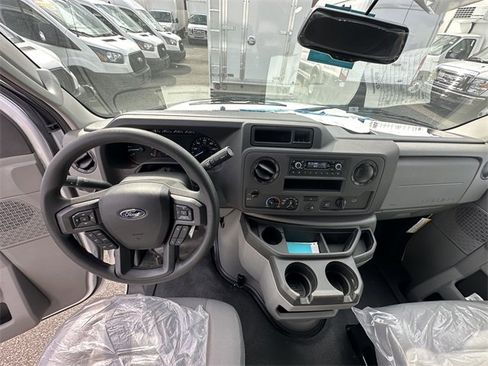 New 2024 Ford E-450 and Econoline 450 Super Duty w/ Power Windows & Locks Group image 5