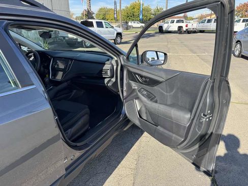 Used 2020 Subaru Outback image 18