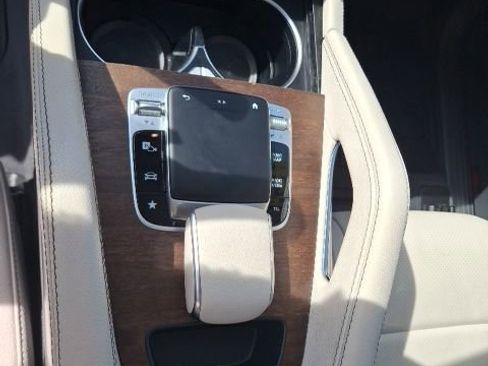 Used 2020 Mercedes-Benz GLE 350 4MATIC image 14