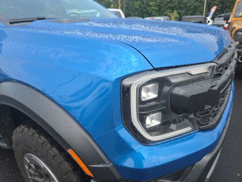 Used 2025 Ford Ranger Raptor AWD/4WD image 19