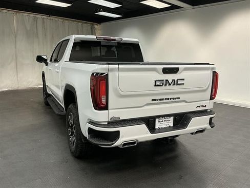 New 2026 GMC Sierra 1500 AT4 w/ AT4 Premium Package AWD/4WD image 3