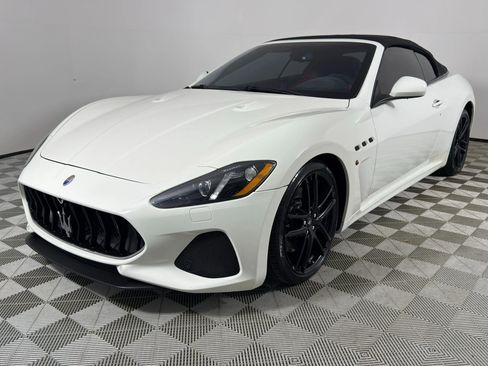 Used 2018 Maserati GranTurismo MC image 6