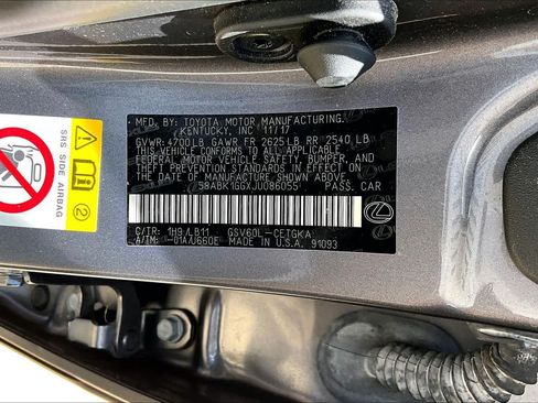 Used 2018 Lexus ES 350 w/ Luxury Package w/Wood Trim FWD image 35