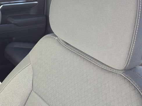 Used 2025 Chevrolet Silverado 1500 LT w/ Safety Package image 17