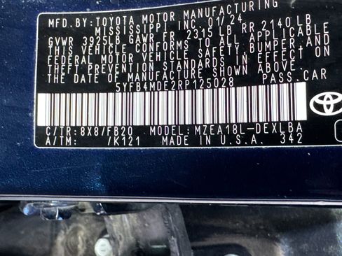 Used 2024 Toyota Corolla LE image 25