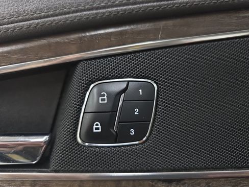 Used 2016 Lincoln MKX Reserve w/ Climate Package AWD/4WD image 31