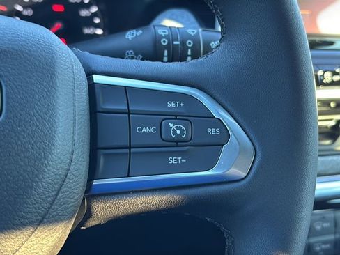 New 2026 Jeep Compass Latitude image 27