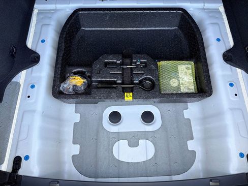 Used 2019 Hyundai Ioniq SEL image 38