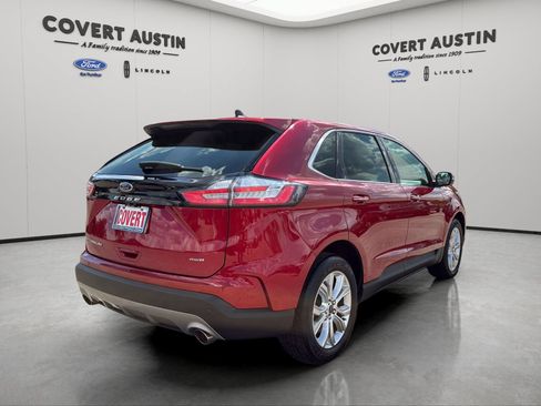 Used 2023 Ford Edge Titanium AWD/4WD image 5