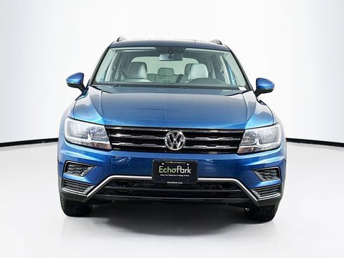 Used 2019 Volkswagen Tiguan SE image 2