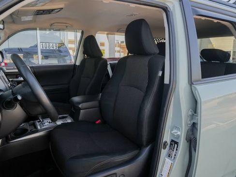 Used 2022 Toyota 4Runner Trail Special Edition AWD/4WD image 25