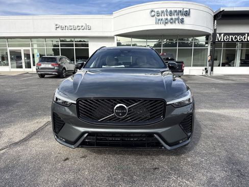 New 2026 Volvo XC60 B5 Plus w/ Protection Package Premier image 8