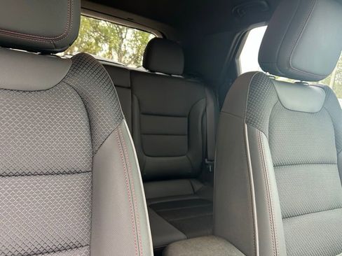 Used 2021 Chevrolet TrailBlazer RS w/ Technology Package image 36