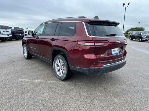 Used 2022 Jeep Grand Cherokee L Limited w/ Luxury Tech Group II AWD/4WD image 3