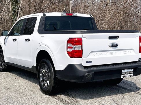 Used 2024 Ford Maverick XLT image 11