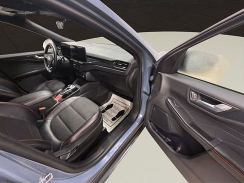 Used 2023 Ford Escape ST-Line w/ Tech Pack #1 image 19