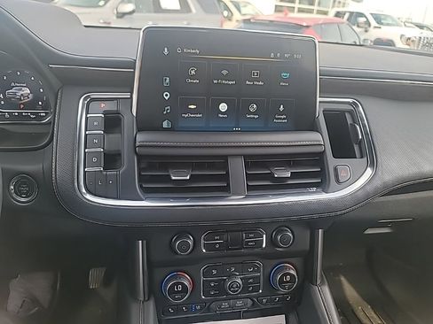 Used 2023 Chevrolet Suburban Premier w/ Advanced Technology Package image 20