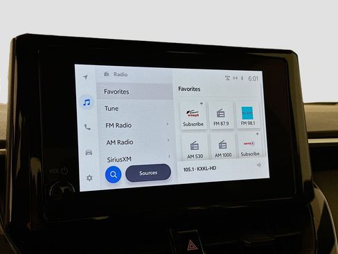 Used 2024 Toyota Corolla SE image 21