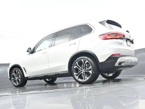 Used 2023 BMW X5 sDrive40i w/ Climate Comfort Package RWD image 41