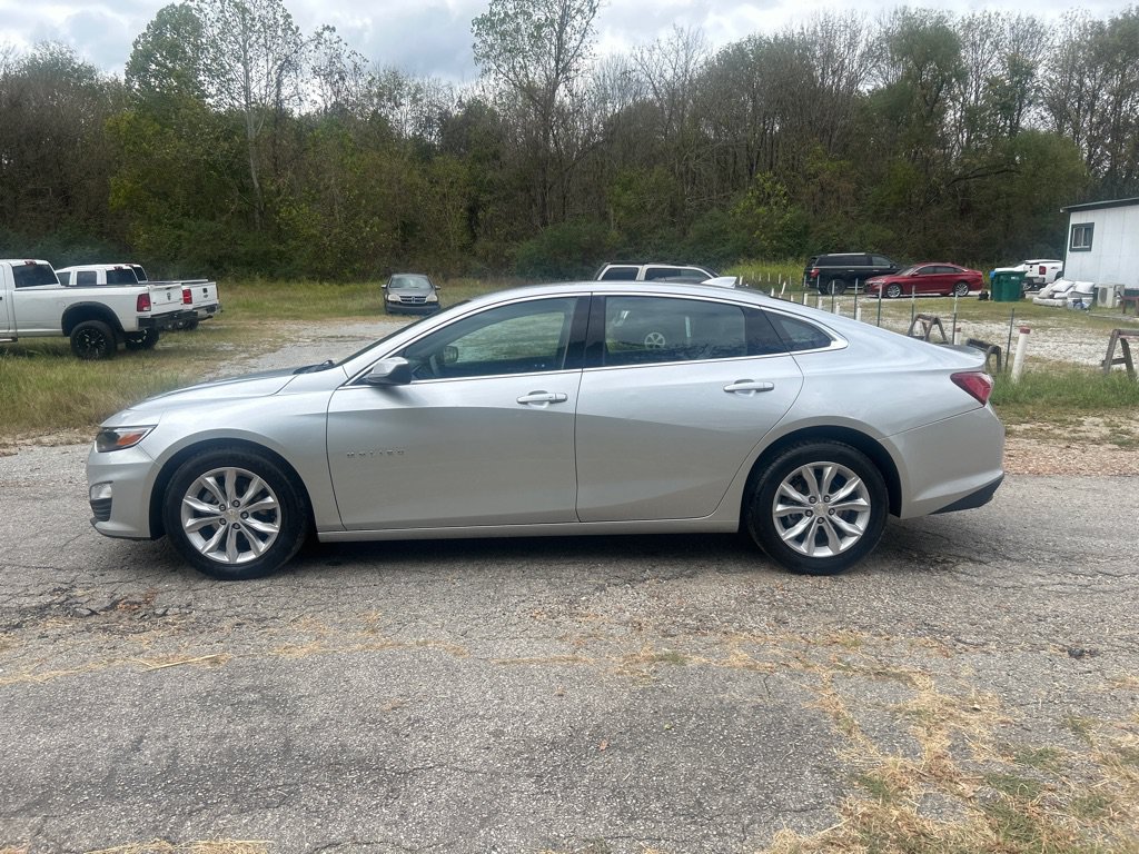 Used 2022 Chevrolet Malibu LT FWD image 5