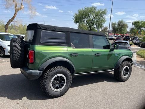 Used 2022 Ford Bronco Black Diamond w/ Sasquatch Package AWD/4WD image 5