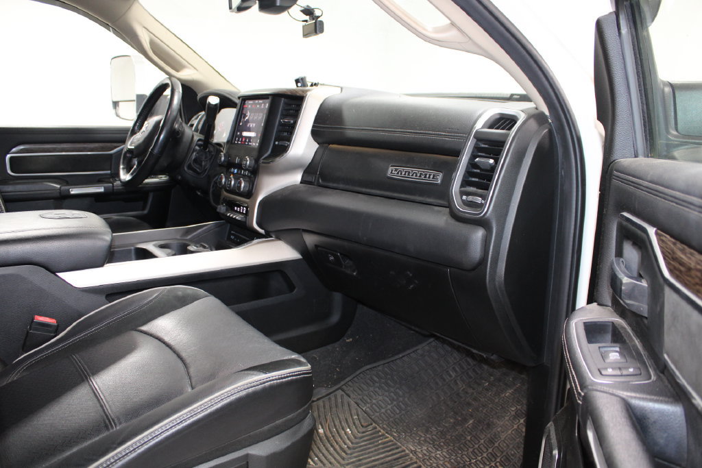 Used 2019 RAM 3500 Laramie AWD/4WD image 19