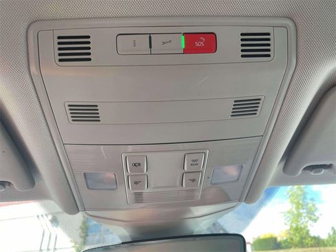 Used 2022 Volkswagen Jetta S image 30