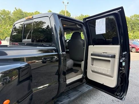 Used 2009 Ford F350 4x4 Crew Cab DRW Super Duty image 26
