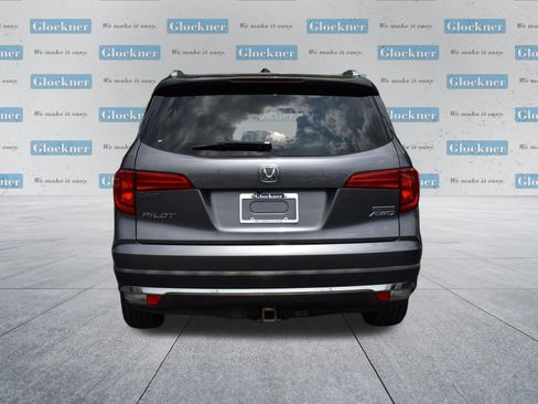 Used 2017 Honda Pilot Touring image 7