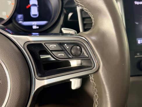 Used 2018 Porsche Macan S AWD/4WD image 15