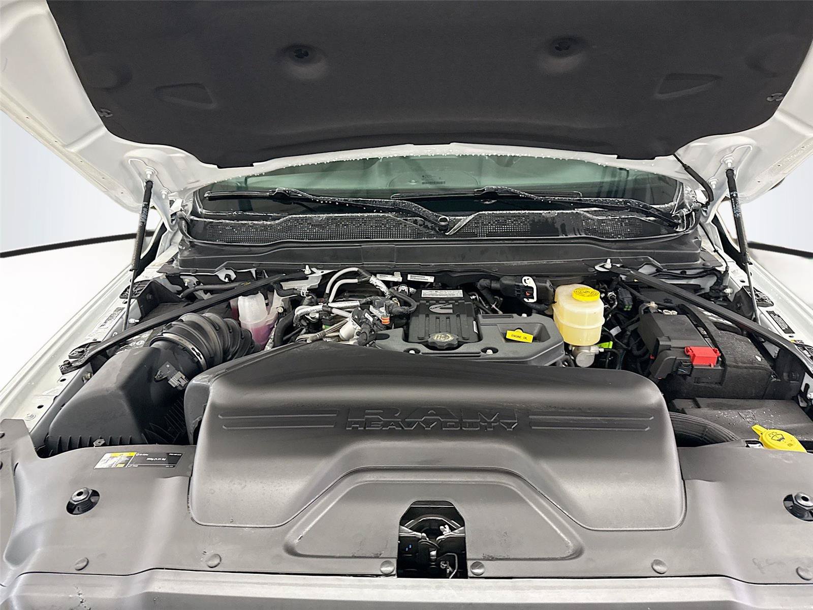 New 2026 RAM 3500 Tradesman AWD/4WD image 16